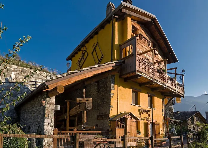 לינה וארוחת בוקר Il Torchio 3*